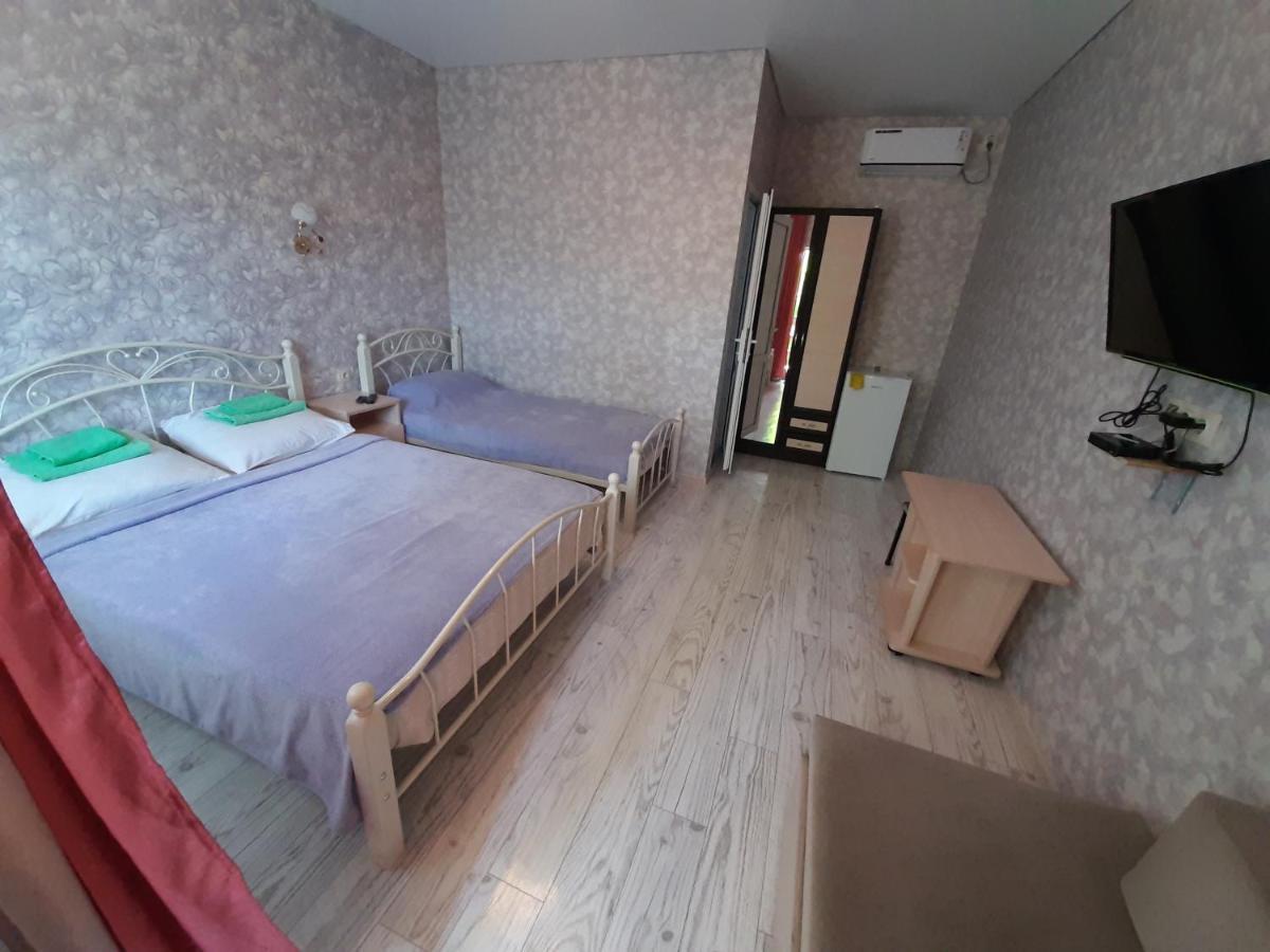 Sea Breeze Guest House Lidzava Bagian luar foto